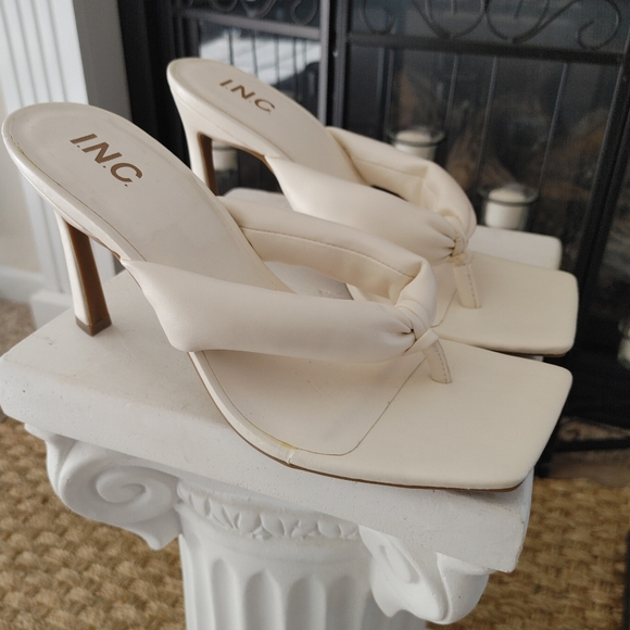 INC Sageep Cream High Heel Sandals 9M - Picture 6 of 13
